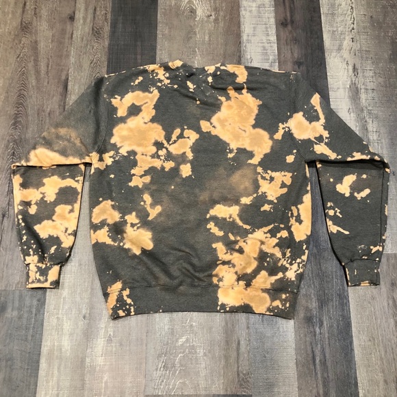 Custom Champion Crewneck 🧡 - Picture 3 of 7